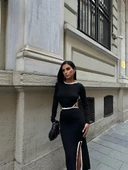 Sİyah Beyaz Garnili Triko Sırt Dekolteli Yırtmaçlı Elbise thumbnail 5
