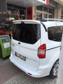 FORD COURİER BEYAZ BOYALI SPOİLER thumbnail 6