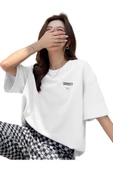 Unisex Beyaz Sweet Baskılı Oversize Tshirt thumbnail 1