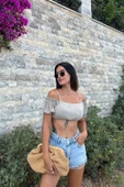 Omuzdan Baglamalı Crop Bluz thumbnail 3