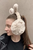 Krem Renk Kulak Figürlü Peluş Kulaklık thumbnail 1
