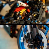 LEGO Technic 42159 Yamaha Mt-10 Sp (1478 Parça) thumbnail 6