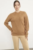 Oversize Kabartma Desenli Triko Kazak - Kamel thumbnail 1