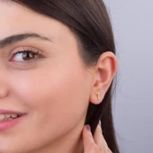 14 Ayar Altın T Harf Küpe 0,42 gr thumbnail 3