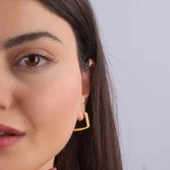 14 Ayar İtalyan Altın Küpe 3,9 gr thumbnail 2