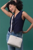 Benetton Bej Monogram Eskitme Kadın Çapraz Çanta BNT 1275 thumbnail 2