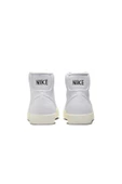 Blazer Mid '77 Canvas Kadın Sneaker Ayakkabı thumbnail 5