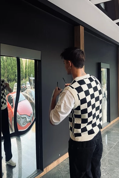 Premium Kare Desenli Süveter - Resim 3