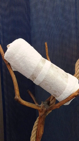 CEYLAN KREM 70*140 BANYO HAVLUSU KARACAN ürün görseli 1