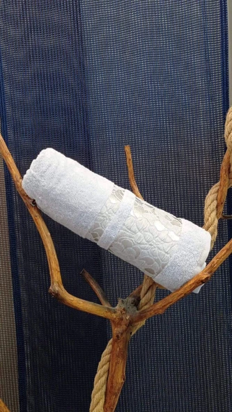 CEYLAN AÇIK GRİ 70*140 BANYO HAVLUSU KARACAN ürün görseli 1