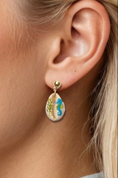 Üzeri Resimli Gerçek Deniz Kabuğu Küpe 30-D3 ürün görseli 1