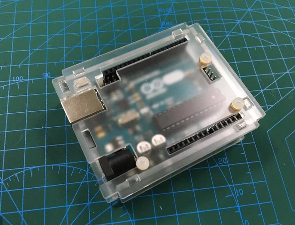 Arduino UNO Şeffaf Akrilik Pleksi Kutu - Vidasız ürün görseli 1