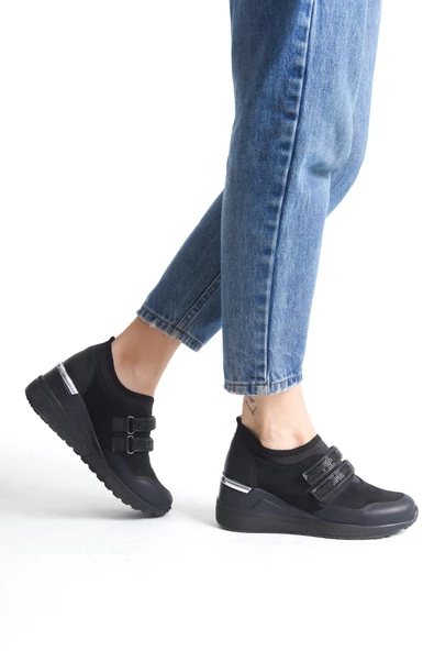 Stonestar Cırt Cırtlı Siyah Taşlı Sneaker Dolgu Topuklu Spor Ayakkabı ürün görseli 1
