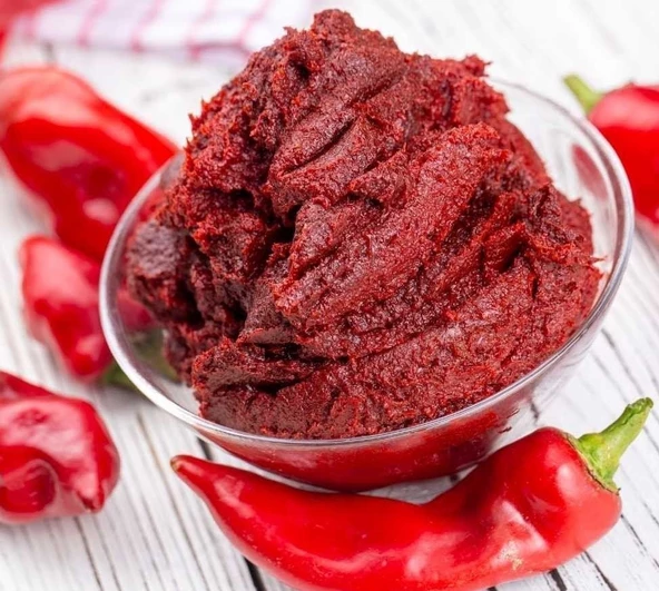 Biber Salçası  acı 2 kg ürün görseli 1
