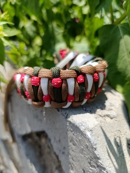 Paracord bileklik  (Askeri renk kamuflaj ağırlıklı) ürün görseli 1
