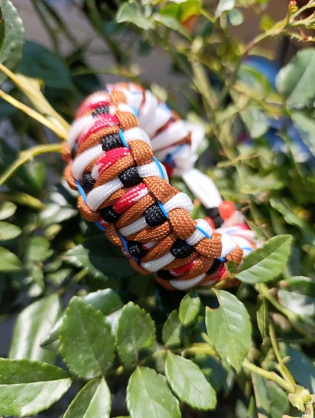 SELANOGLUDESİGN - Paracord Bileklik (ÇİFT RENK İPLERLE SÜSLENMİŞ KARIŞIK RENKLİ) ürün görseli 1