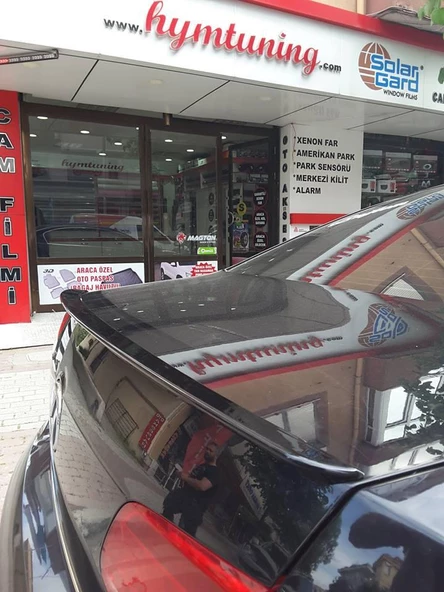 VOLKSWAGEN PASSAT B7 PARLAK SİYAH SPOYLER (SRY) ürün görseli 1