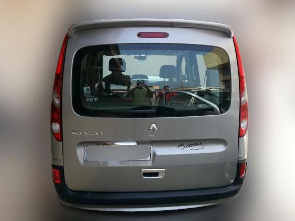 RENAULT KANGOO 2009-2019 ASTARLI ANATOMİK SPOİLER - Resim 2