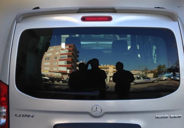 MERCEDES CİTAN ÇİFT KAPI ASTARLI SPOİLER ürün görseli 1