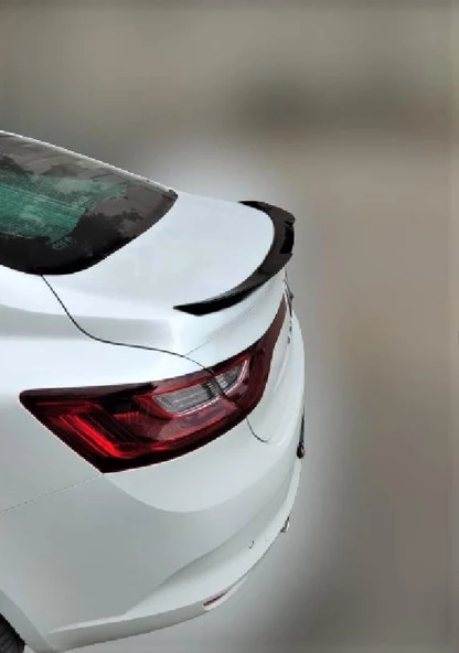 RENAULT MEGANE 4 YARASA ASTARLI SPOİLER - Resim 3