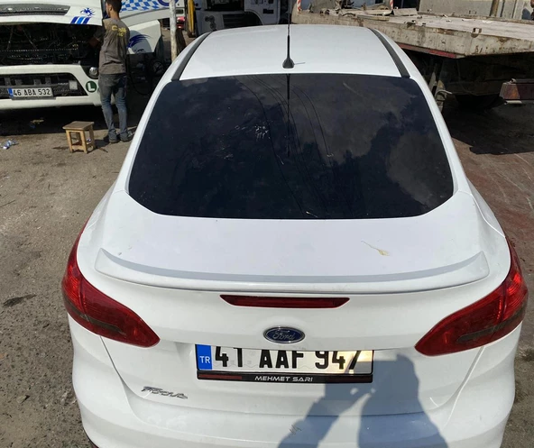 FORD FOCUS 2015- BEYAZ SPOİLER - Resim 2