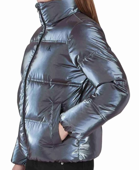 Calvin Klein Iridescent Stand Collar Kadın Puffer Mont - Resim 2