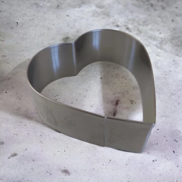Metal Kurabiye Kopatı | Kalp Kurabiye Kalıbı ürün görseli 1