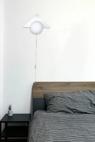D-light Üçgen Aplik Fişli Beyaz ürün görseli 1