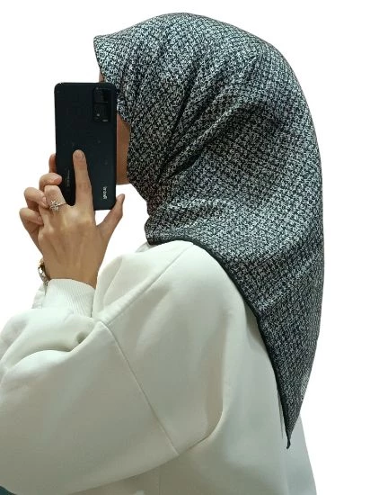 LEVİDOR İ-3702 TWİLL İPEK EŞARP ürün görseli 1