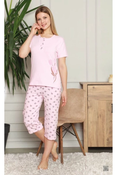 Lale ve Gül desen Pembe kapri pijama takımı ürün görseli 1