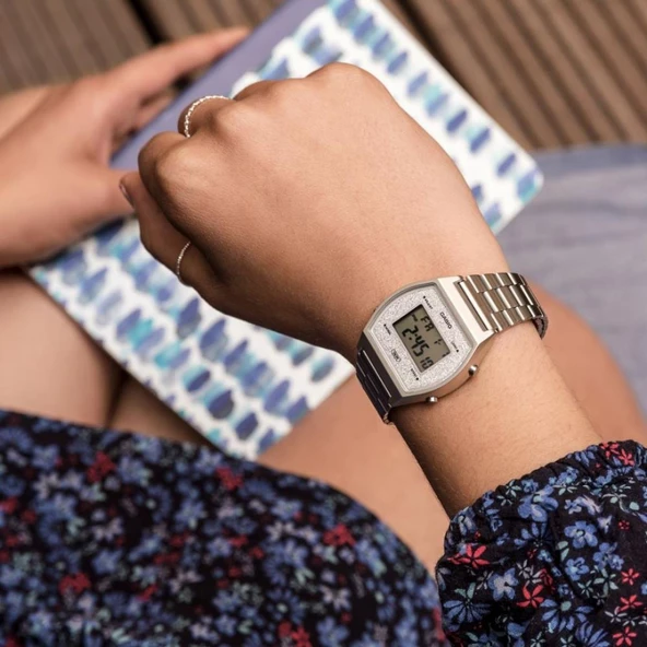 Casio B640WDG-7DF Unisex Kol Saati - Resim 2