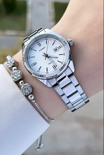Casio CSISTE81 Gümüş Renk Hediye Paketli Kadın Kol Saati ürün görseli 1