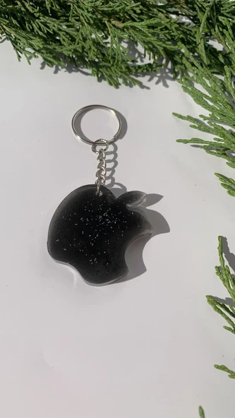 Parlak Siyah Renkli Gümüş Simli Apple Elma Şekil Gümüş Aksesuarlı Anahtarlık El Yapımı Hediyelik ürün görseli 1