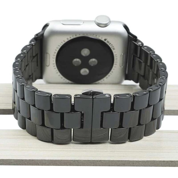 Apple Watch 40mm KRD-15 Metal Kordon ürün görseli 1