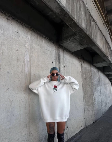 Oversize Üç İplik Bisiklet Yaka Baskılı SweatShirt - Beyaz ürün görseli 1