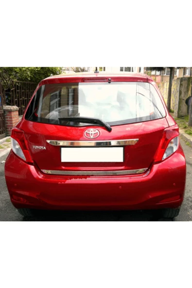 KromGaraj Toyota Yaris Formlu Krom Bagaj Alt Çıtası 2010-2014 ürün görseli 1