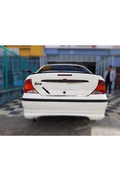 KromGaraj Ford Focus 1 Sedan Formlukrom Bagaj Alt Çıtası 1998-2005 Arası P. ürün görseli 1