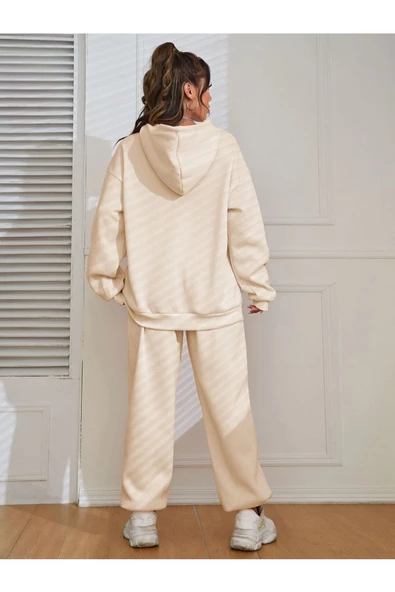 Kadın Bej Offlıne Baskılı Oversize Kapüşonlu Takım ürün görseli 1