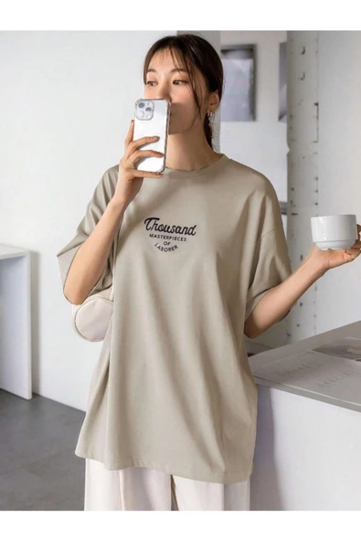 Kadın Thousand Baskılı Oversize T-shirt - Resim 2