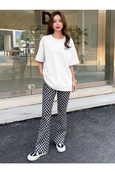 Unisex Beyaz Sweet Baskılı Oversize Tshirt - Resim 2
