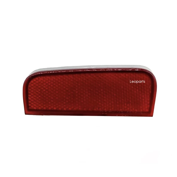 Leoparts Toyota Yaris Arka Tampon Reflektörü Sağ 2017-2019 81910-0D040 ürün görseli 1