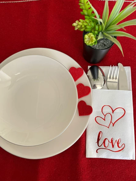 Kırmızı Yaldızlı Beyaz Cepli Aır Touch Kalpli Love Yazılı Peçete 12 Adet 40x40 ürün görseli 1