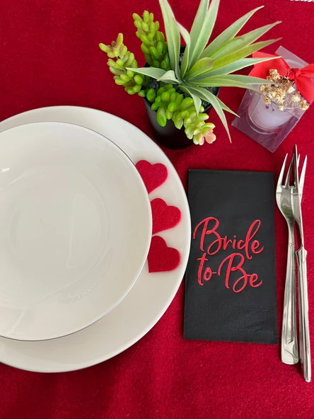 Kırmızı Yaldızlı Siyah Bride To Be Peçete 16 lı ürün görseli 1
