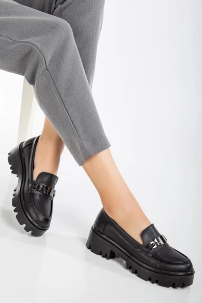 Papuçccity Fendii 02996 Kadın Günlük Loafer Ayakkabı ürün görseli 1