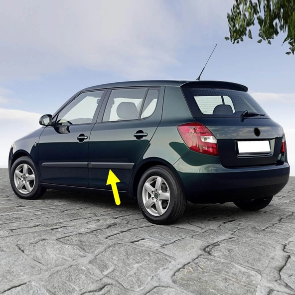 Skoda Fabia 2 2007-2010 Sol Arka Kapı Çıtası Düz 5J0853753 ürün görseli 1