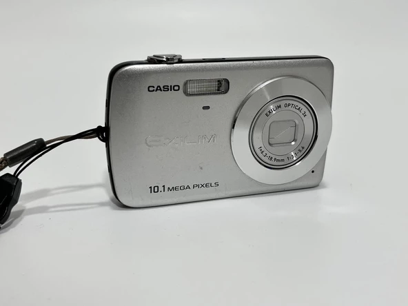 Casio Exilim EX-Z33 10.1Mp Kompakt Dijital Fotoğraf Makinesi 2.El ürün görseli 1