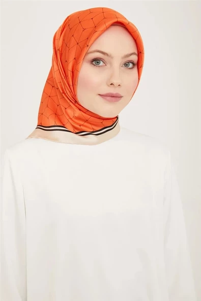 ARMİNE DJ SAF İPEK EŞARP 9166D (S)  (NOSTALJİ SURA) ürün görseli 1
