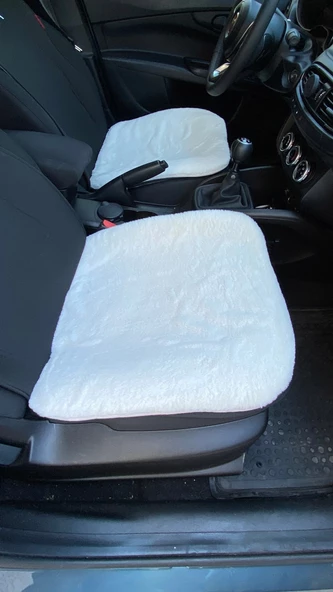 Yumuşak Tüylü Peluş Serme Oto Koltuk Koruyucu Minder Ön 2'li Beyaz ürün görseli 1