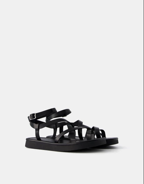 Bershka Çok bantlı topuksuz sandalet ürün görseli 1