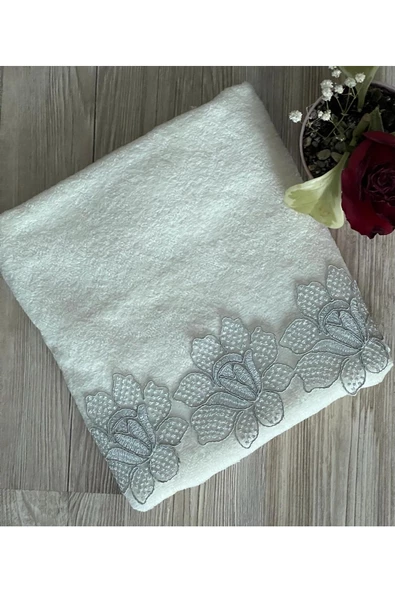 gonca kadife el havlusu krem 50 × 90 ürün görseli 1